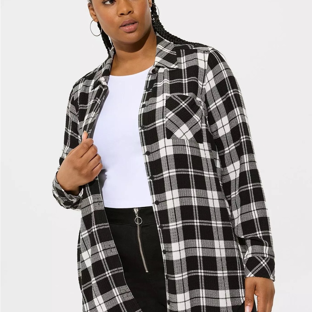 Torrid 2X Crinkle Flannel Gauze Black Button Up Tunic ~ autumn vibes